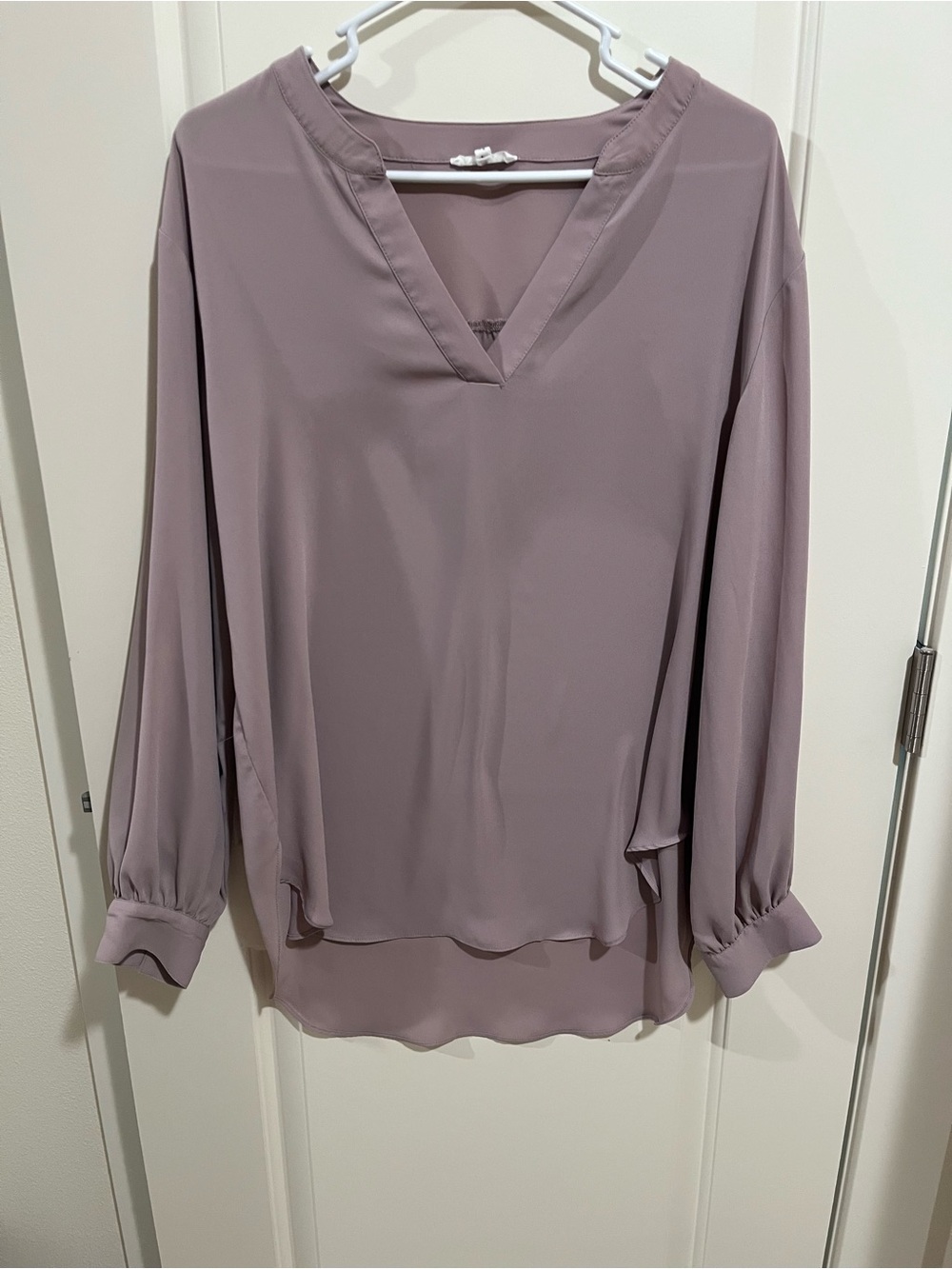 Maurices Dusty Mauve V-Neck Long Sleeve Blouse